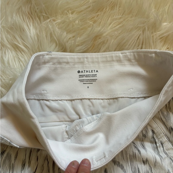 Athleta Trekkie shorts - Picture 2 of 2